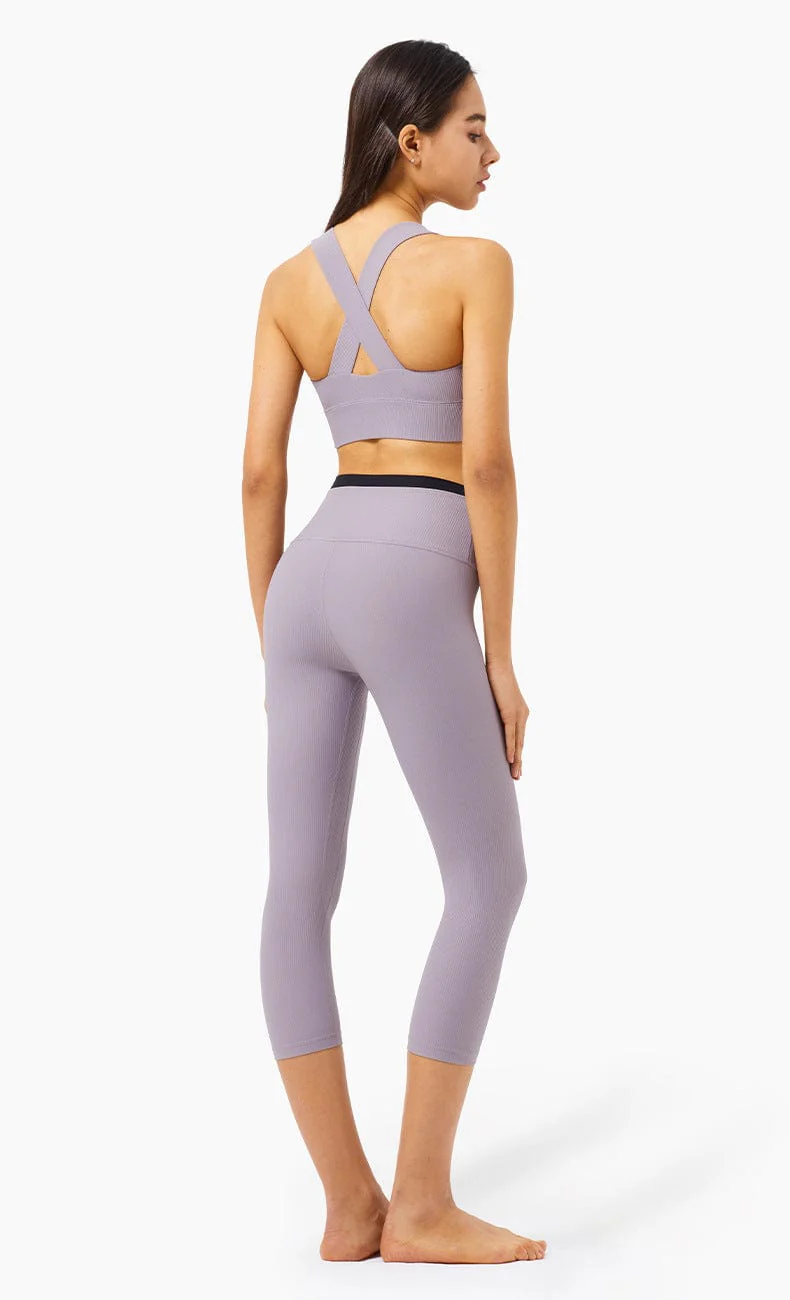 High Rise Cropped Leggings w/ Seamings - Image 13