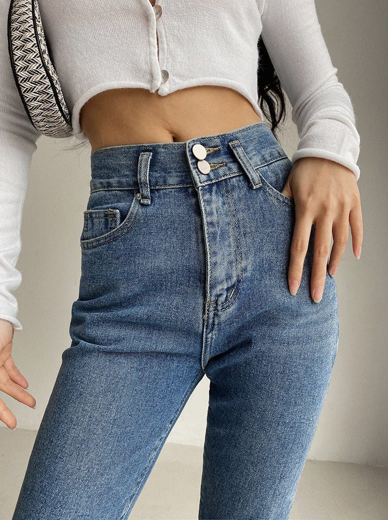 High Rise Slim Asymmetrical Slit Hem Jeans - Image 6
