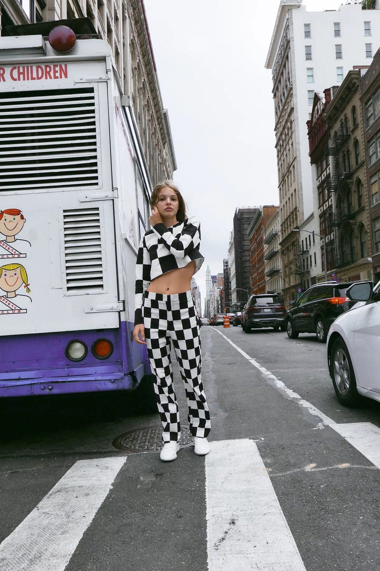 High Rise Straight Leg Checkered Trousers - Image 3