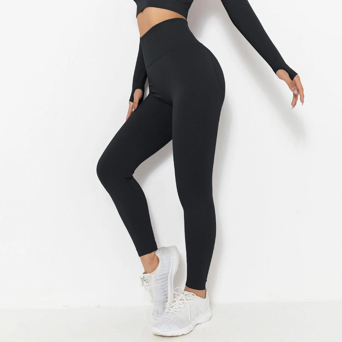 Hip Sculpting & Lifting Yoga Pants - Image 4