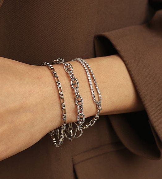 Hollow Silver Chain Bracelet Variety - Image 3