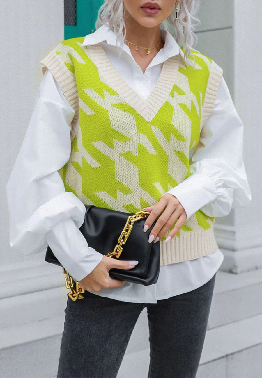 Houndstooth Knit Sweater Vest - Image 8