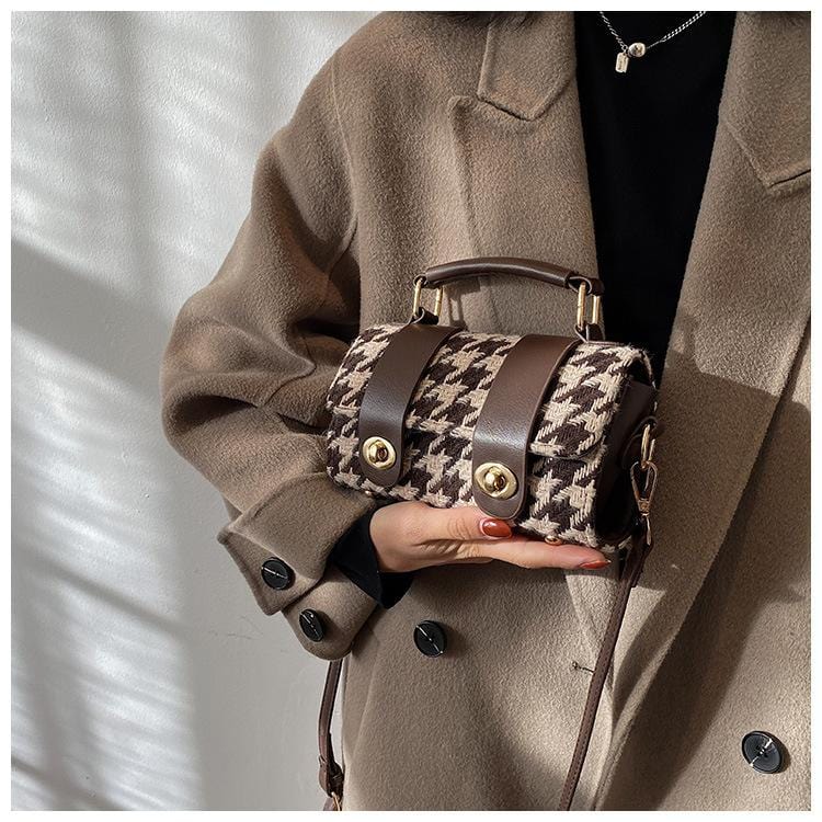 Houndstooth Twist Lock Bag - Image 3