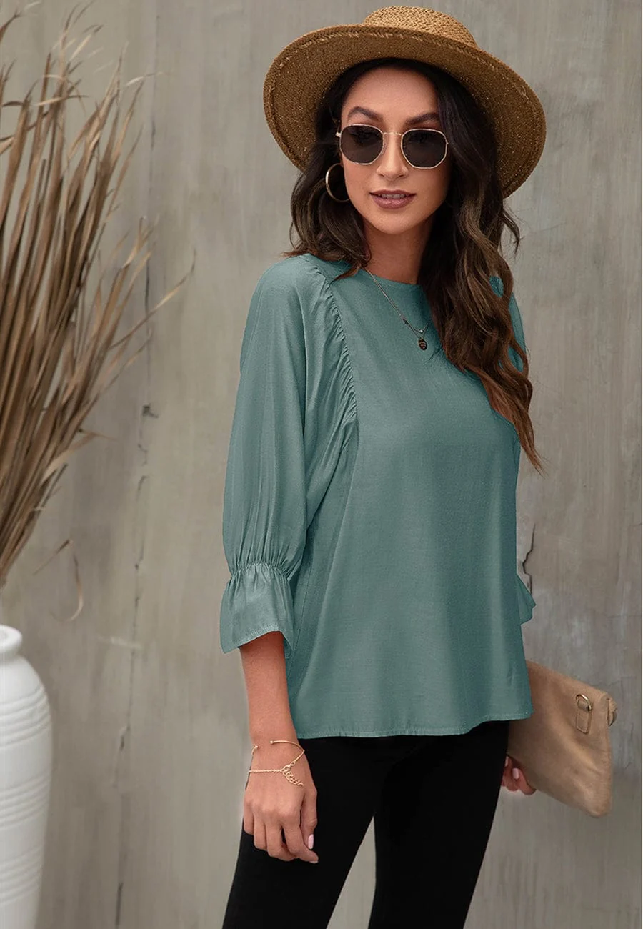 Keyhole Back Light Blouse - Image 4