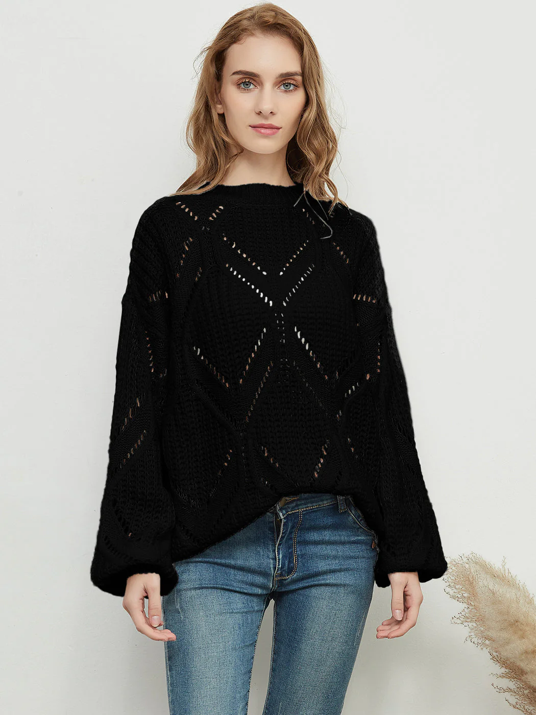 Long Sleeve Patterned Pullover Sweater - Image 3
