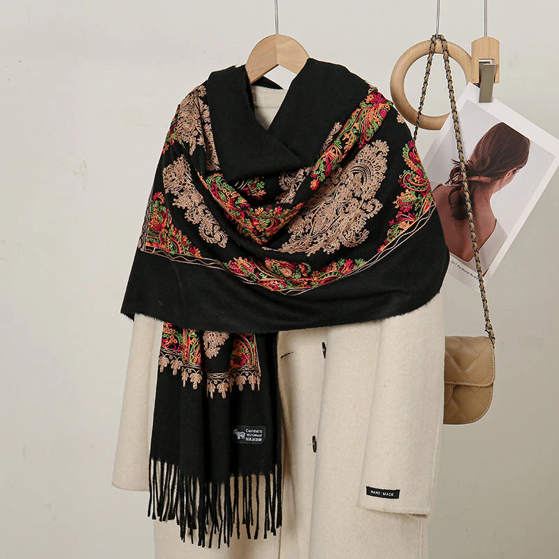 Luxurious Cashmere Floral Scarf - Image 5