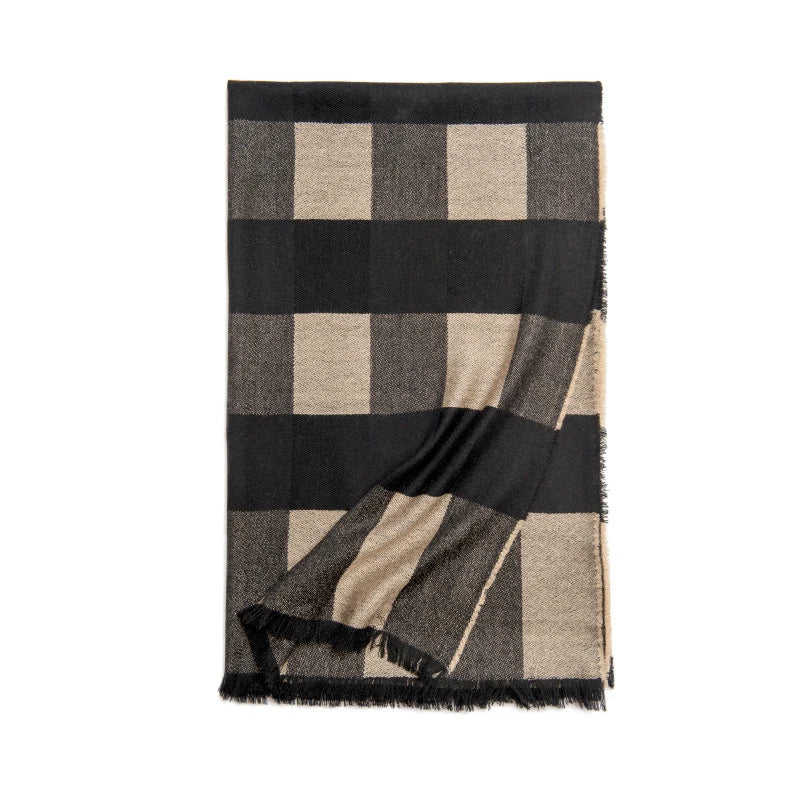 Luxurious Wool Plaid Winter Scarf - Image 2