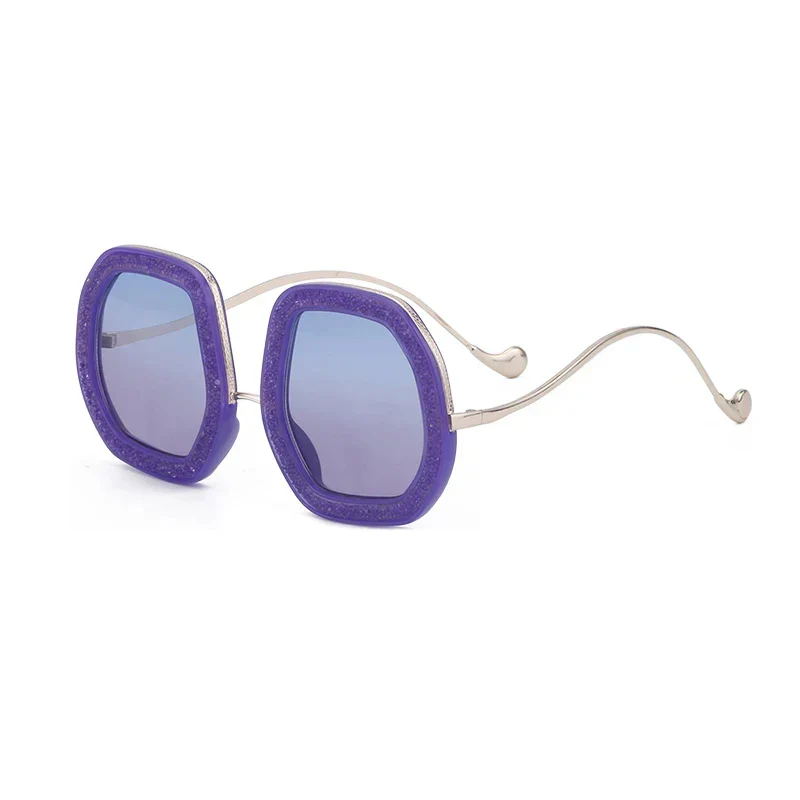 Luxury Oversized Diamond Polygon Sunglasses with UV Protection - Image 3