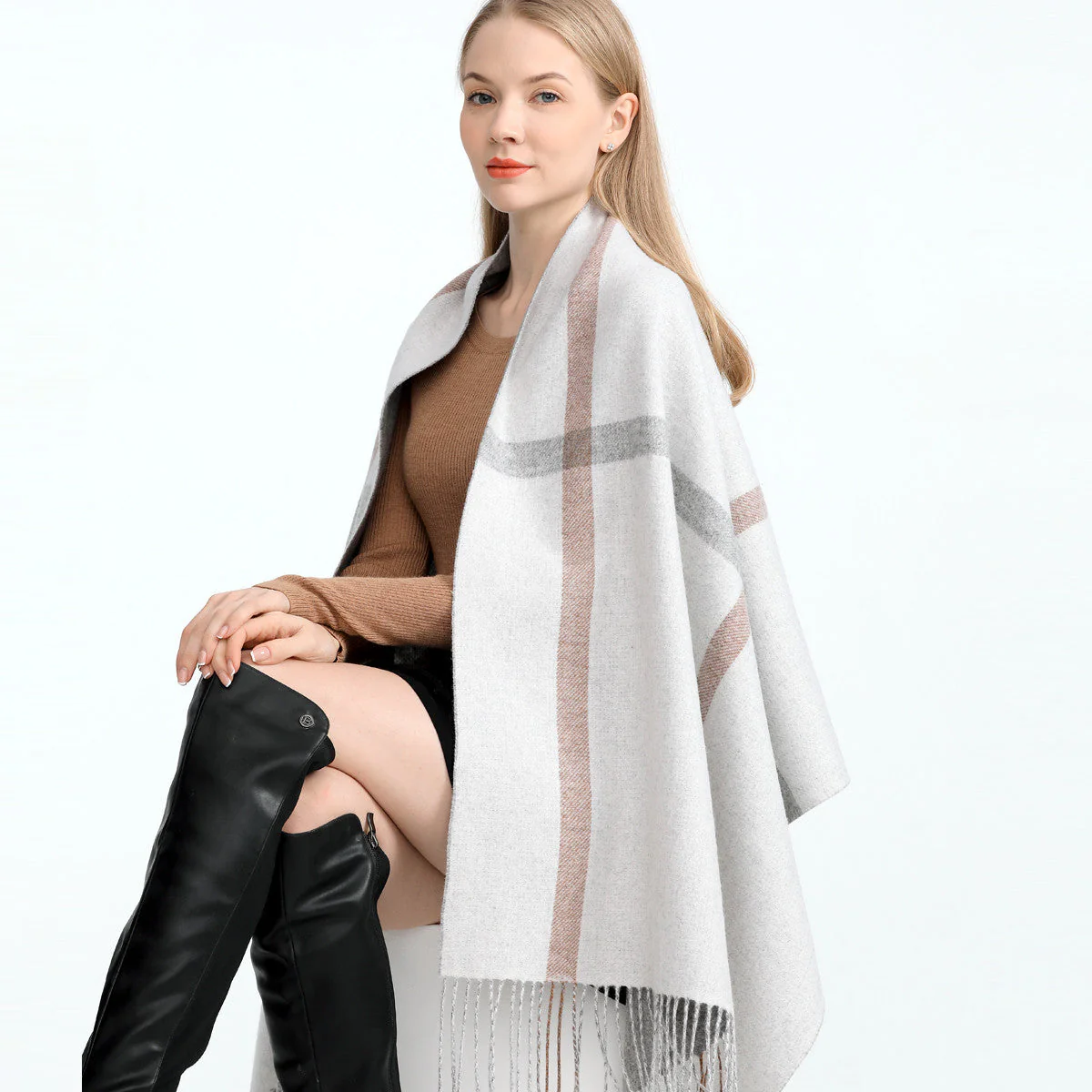 Luxury Plaid Cashmere Scarf for Women â€?Warm Pashmina Shawl with Tassels - Image 2