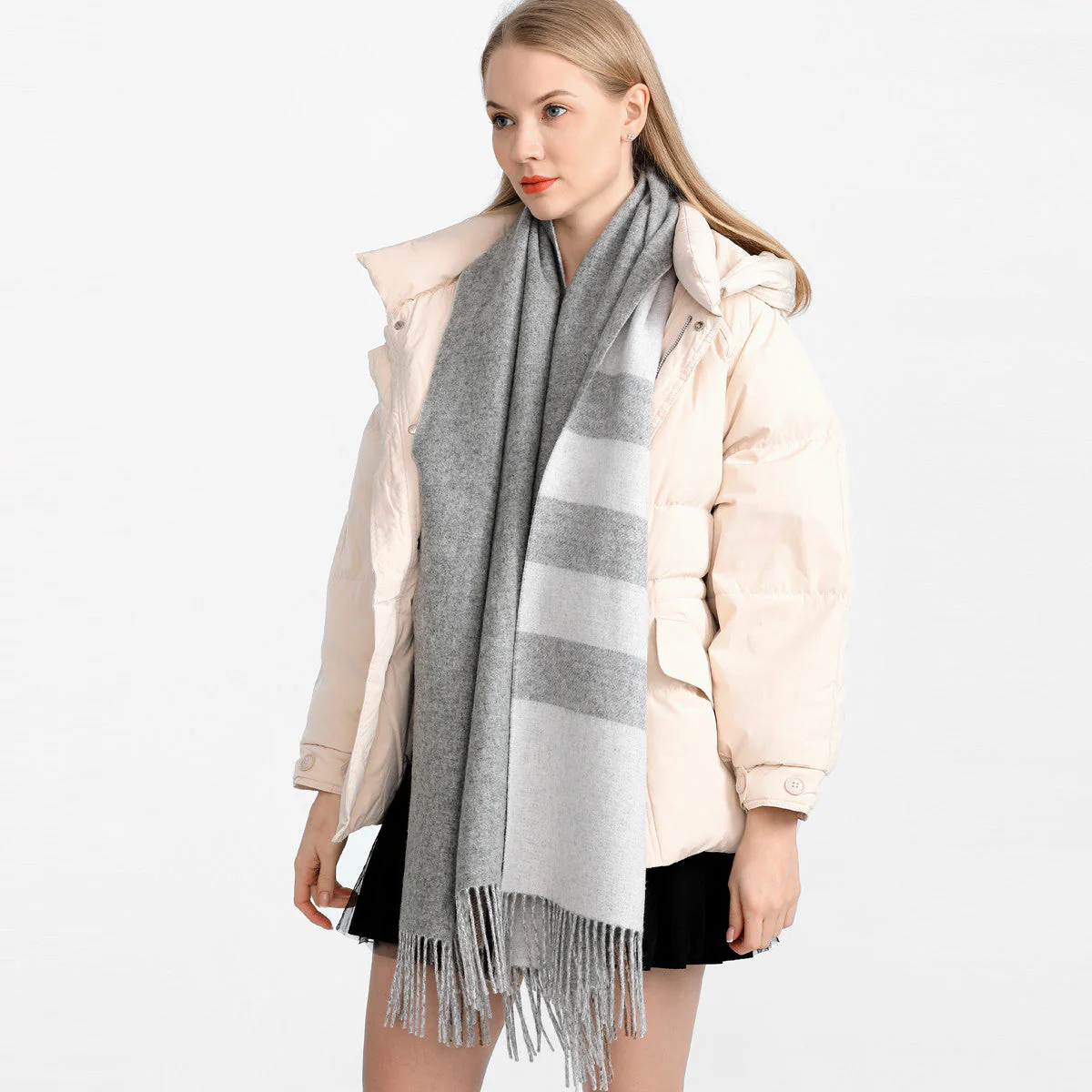 Luxury Plaid Cashmere Scarf for Women â€?Warm Pashmina Shawl with Tassels - Image 4