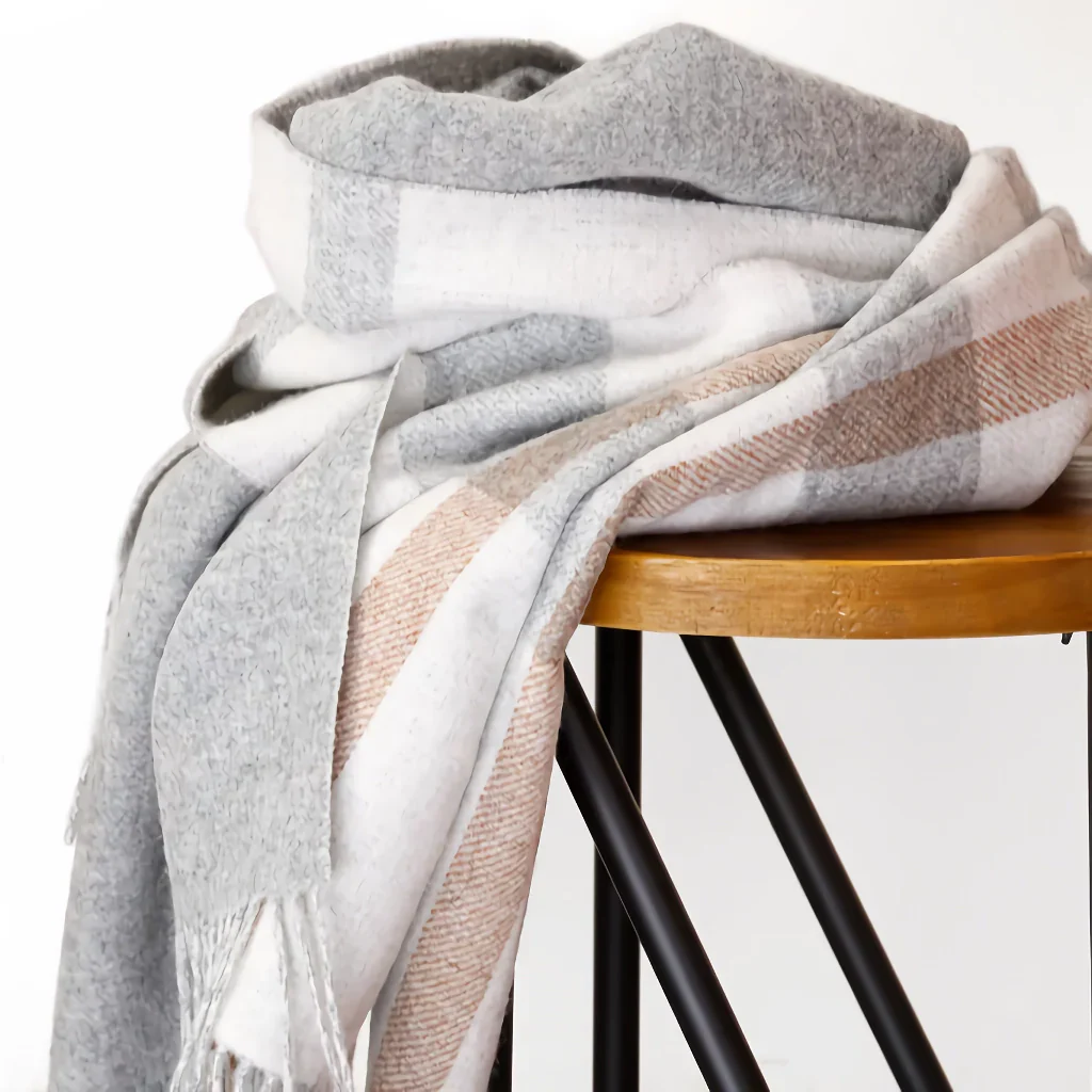 Luxury Plaid Cashmere Scarf for Women â€?Warm Pashmina Shawl with Tassels - Image 6