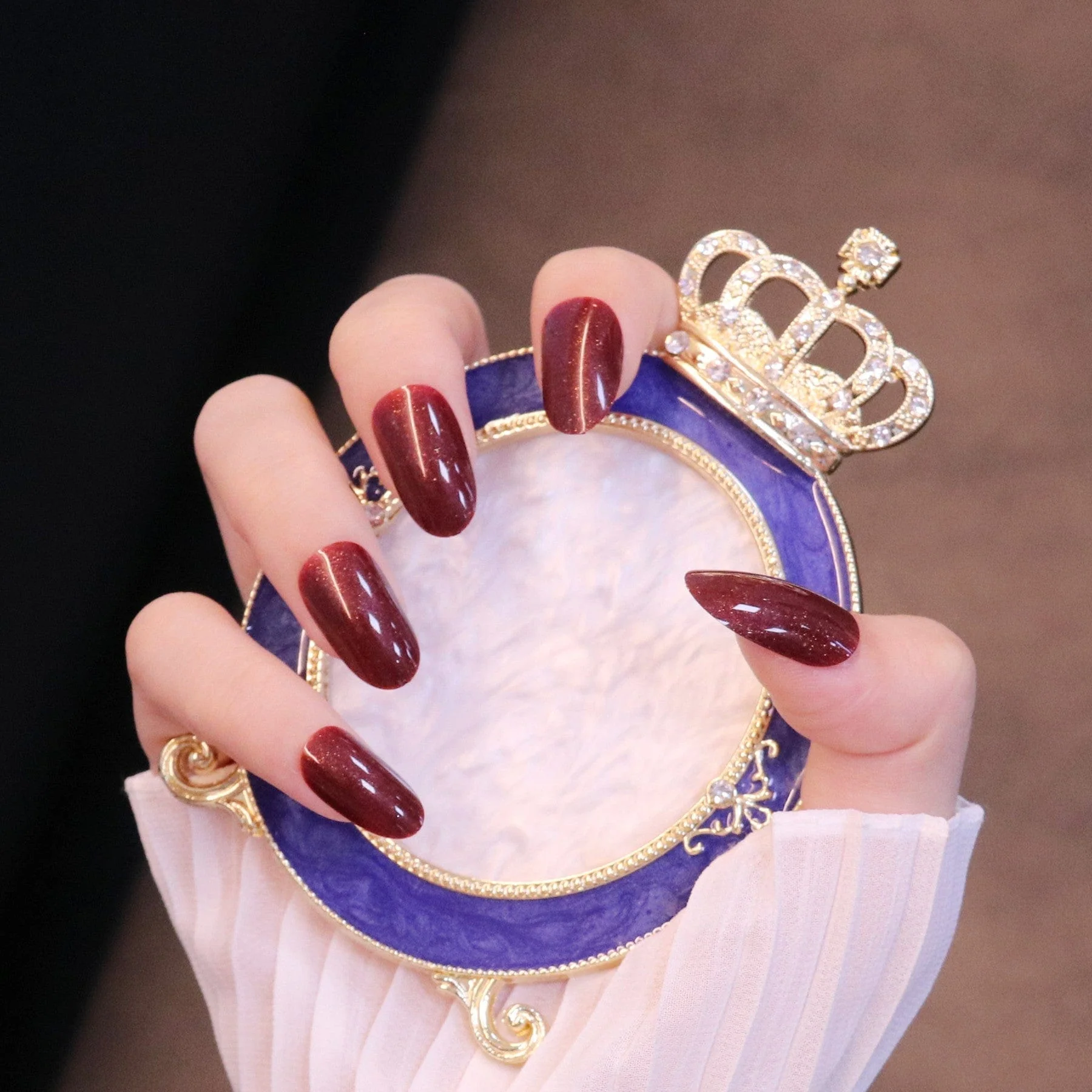 Medium Rounded Bold Red Shimmering Press On Nails - Image 4