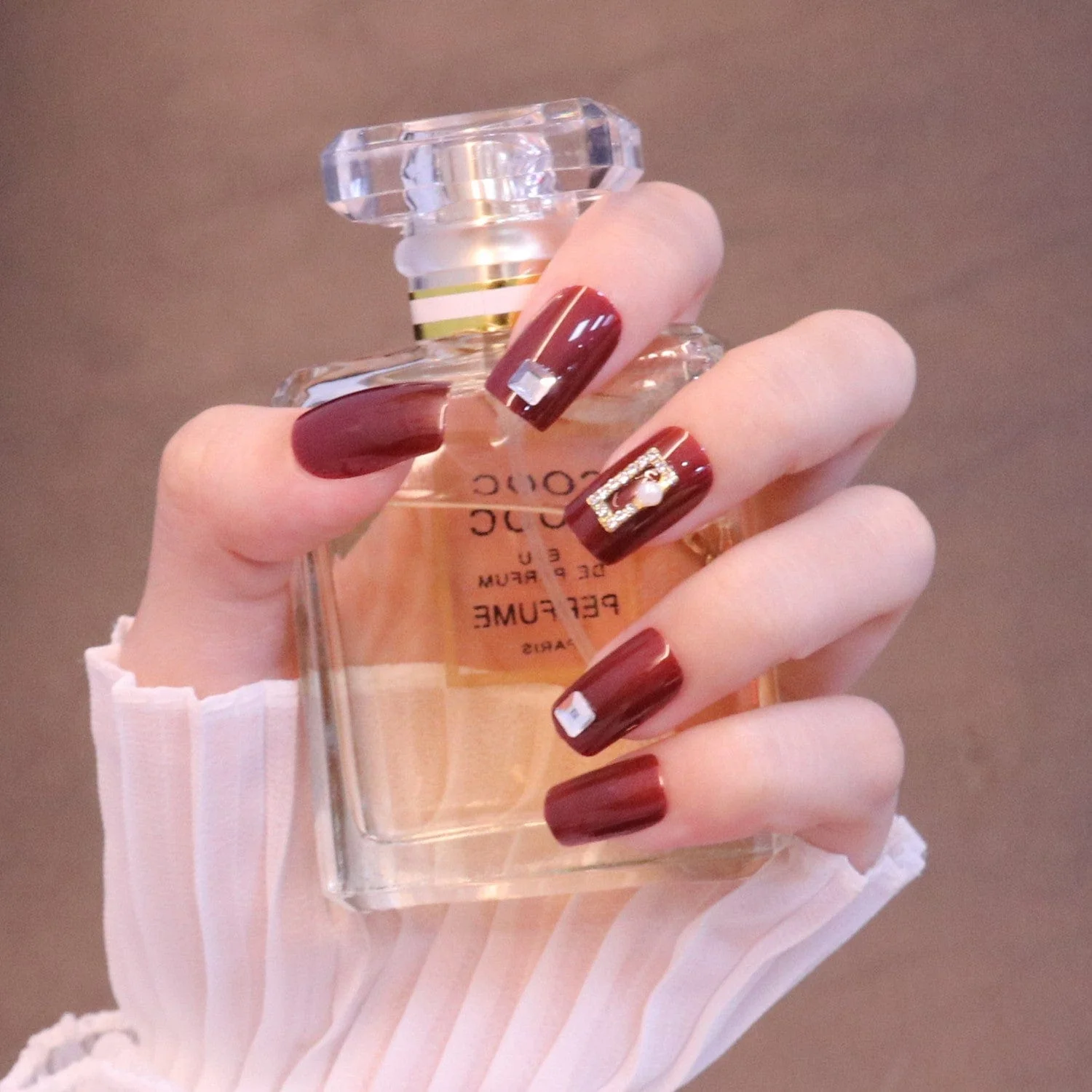Medium Square Bold Red Press On Nails with Rectangle Charms - Image 4