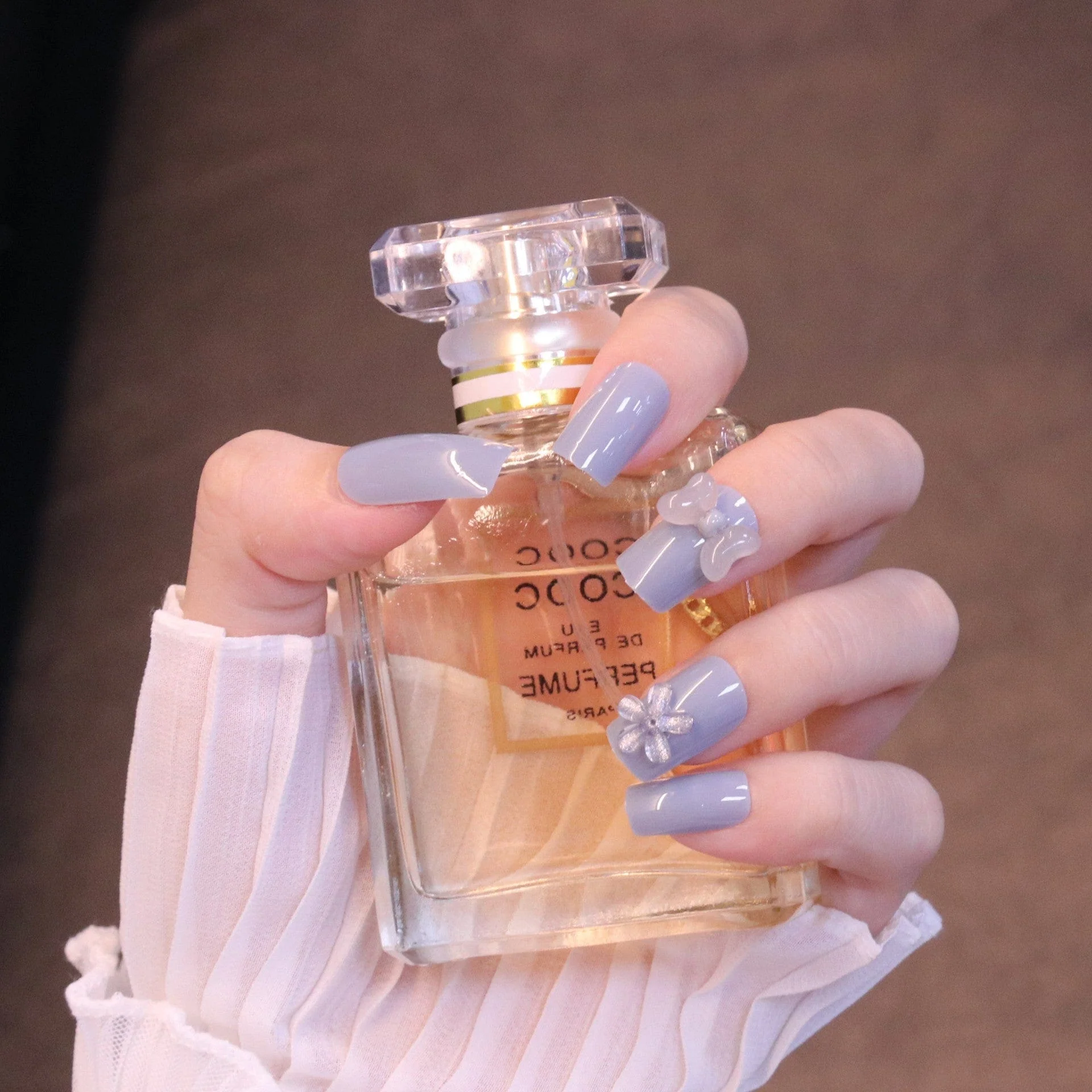 Medium Square Light Blue Press On Nails with Clear Bow and Flower - Image 3