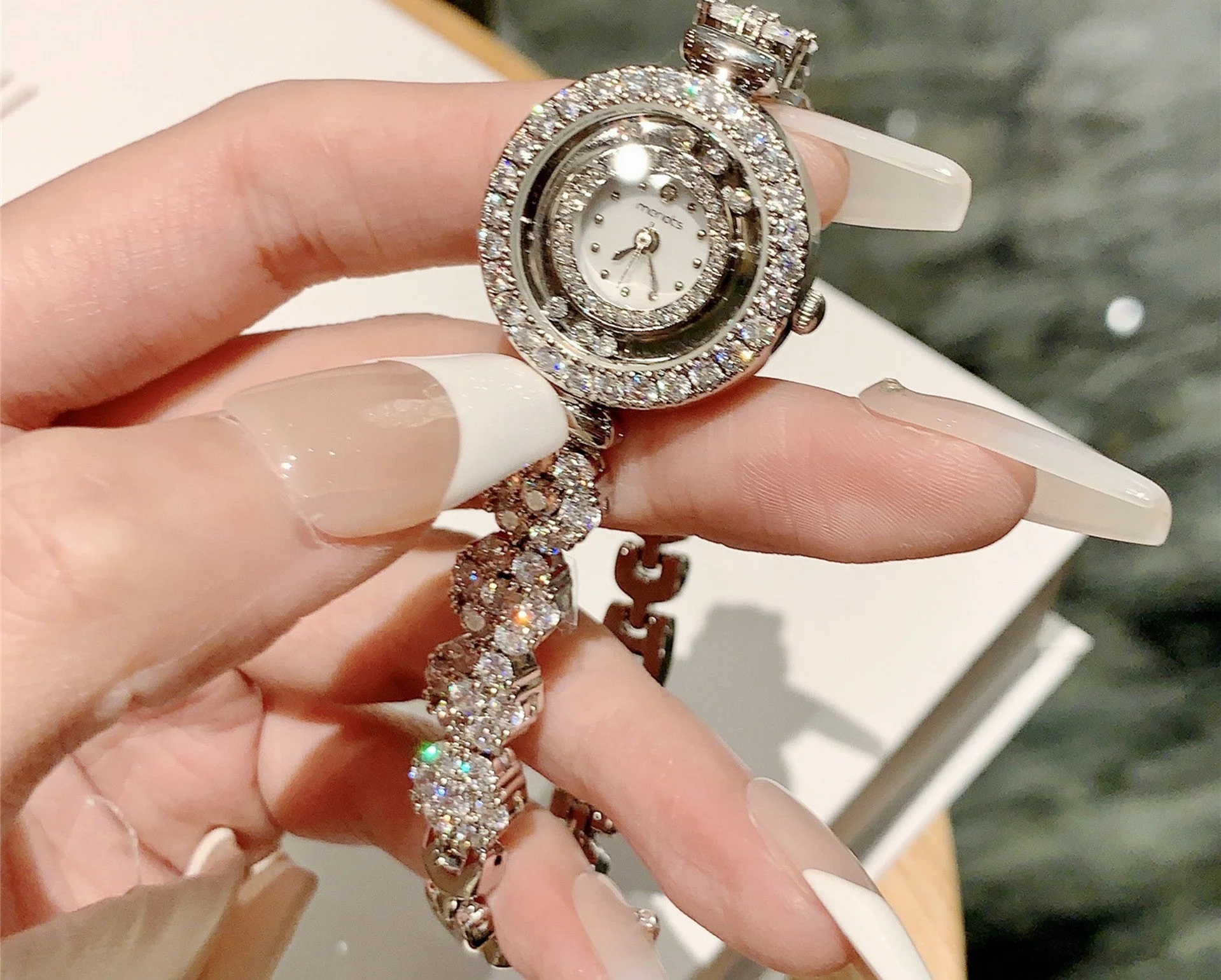 Mermaid Watch Niche Fritillary Face Bracelet - Image 2