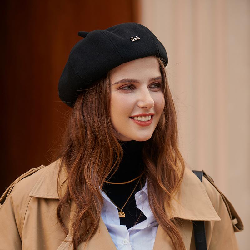 Metallic Text Detail Beret - Image 4