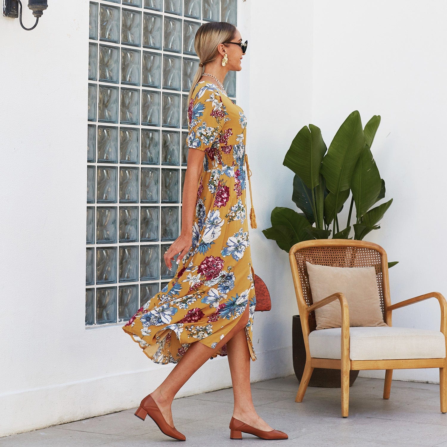 Minimalist Button Floral Print Dress - Image 5