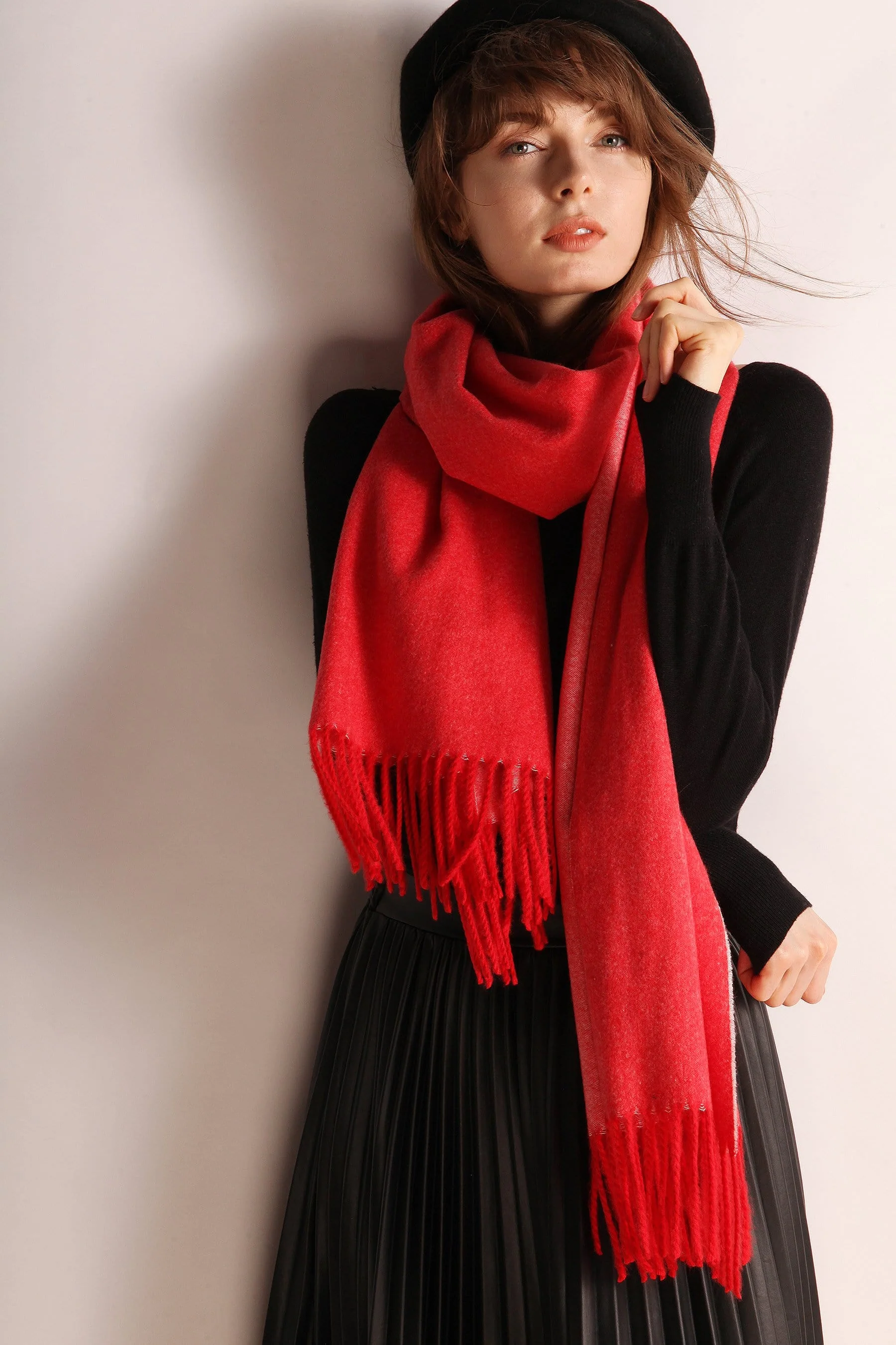 Minimalist Fringe Hem Scarf - Image 14