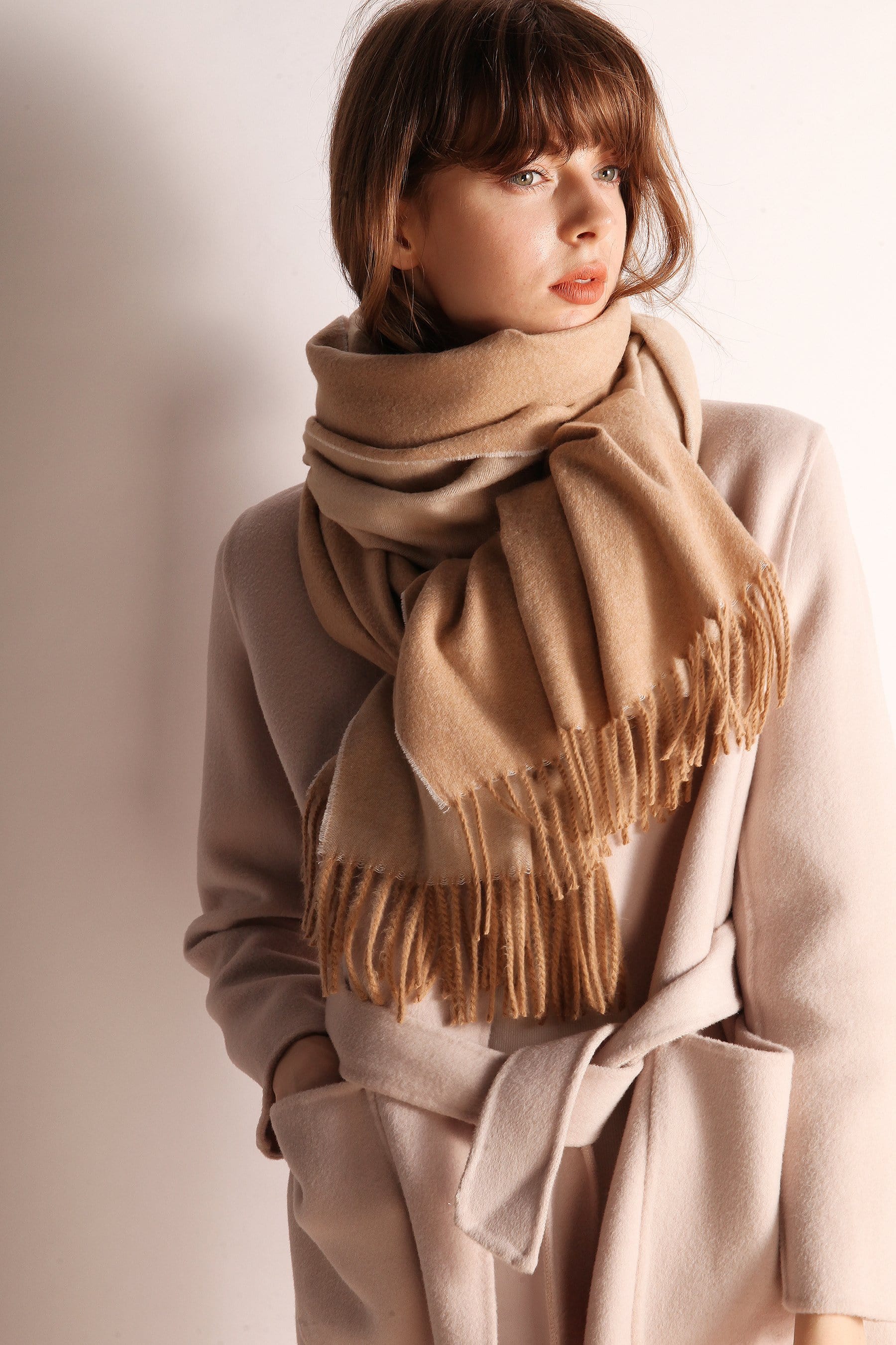 Minimalist Fringe Hem Scarf - Image 27