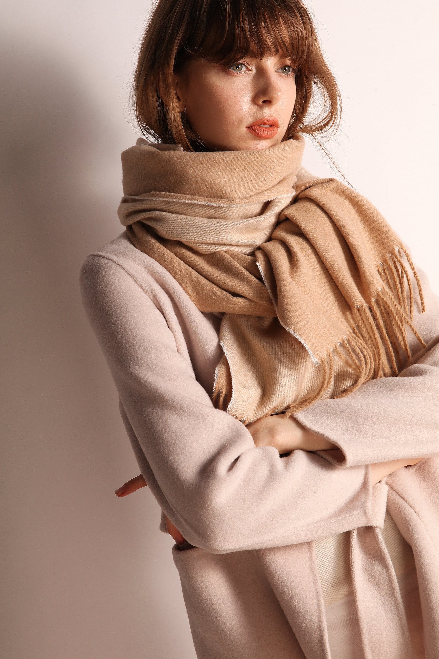 Minimalist Fringe Hem Scarf - Image 28