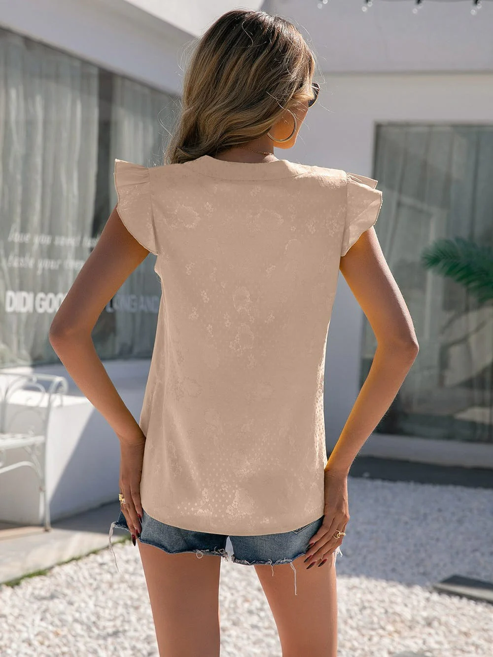 Minimalist Print Ruffle Sleeve Top - Image 2