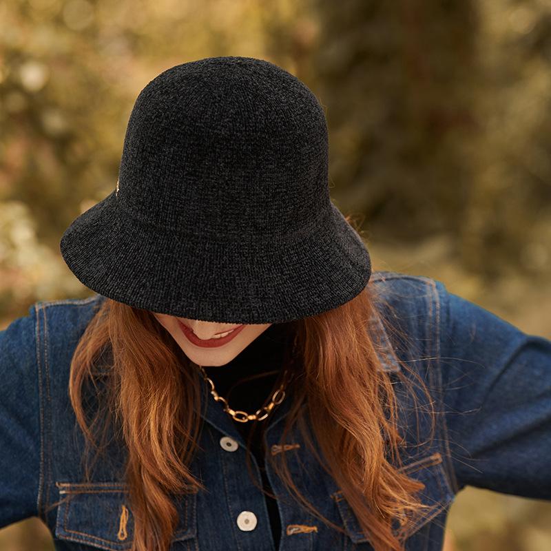 Minimalist Textured Cloche Hat - Image 5