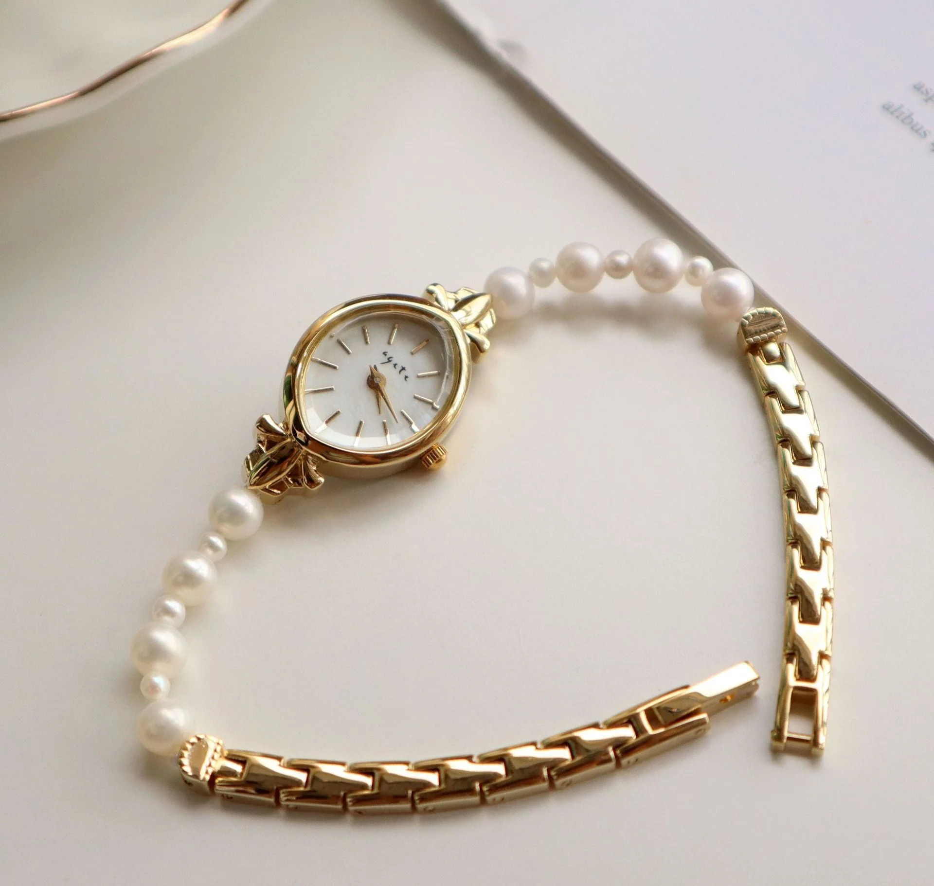 Natural Freshwater Pearl Watch Bracelet Strap Exquisite Quartz Watch - Image 7