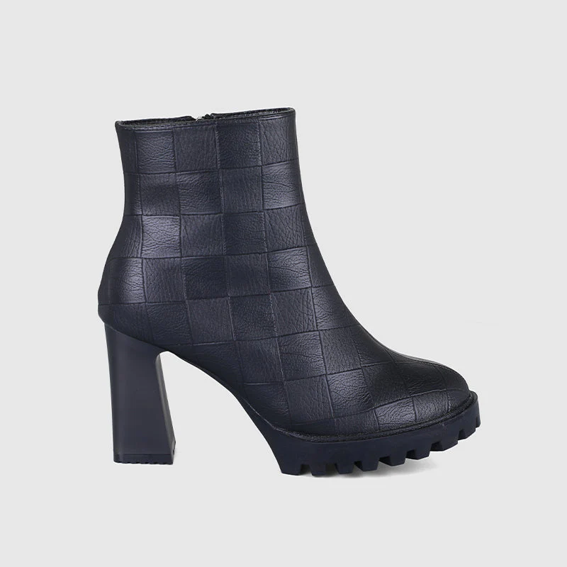 Plaid Pattern Chunky Heeled Ankle Boots - Image 2