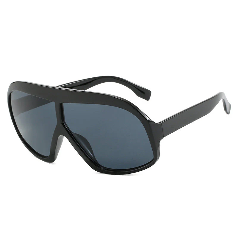 Oversized Punk Sunglasses for Women - Image 3