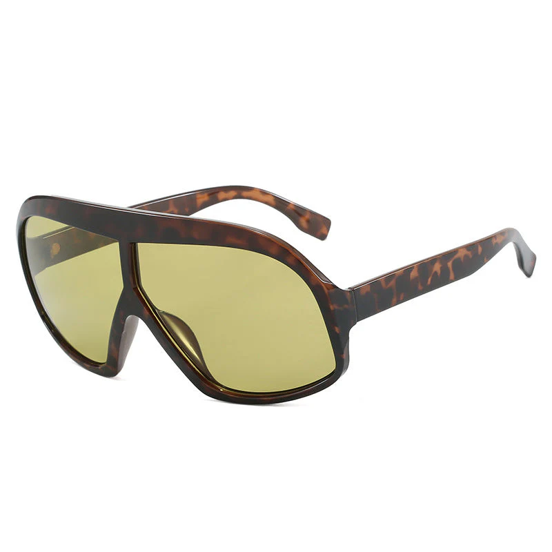 Oversized Punk Sunglasses for Women - Image 5