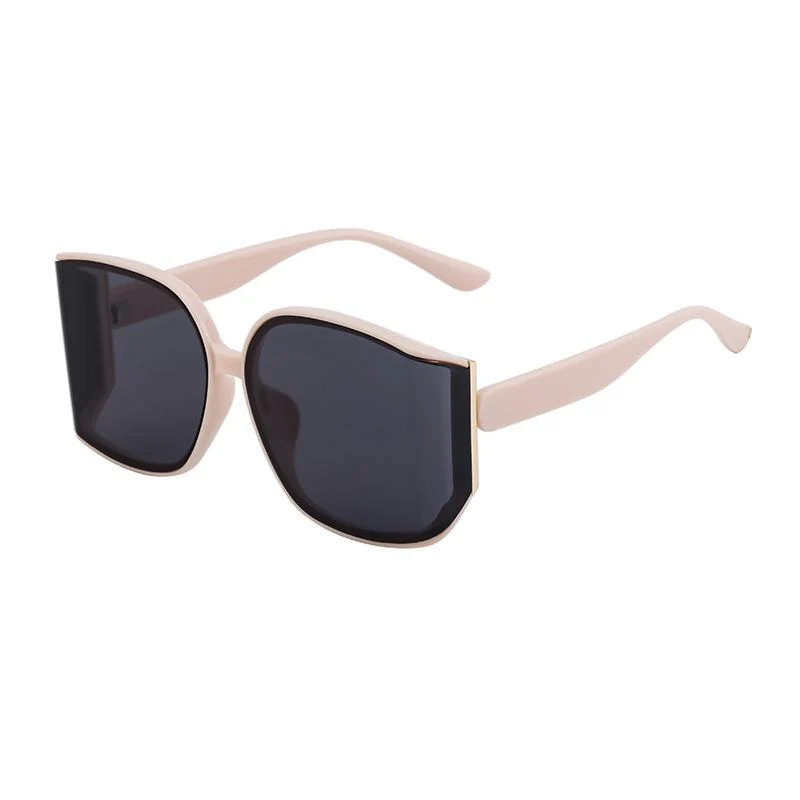 Oversized Square Sunglasses for Women - Image 6
