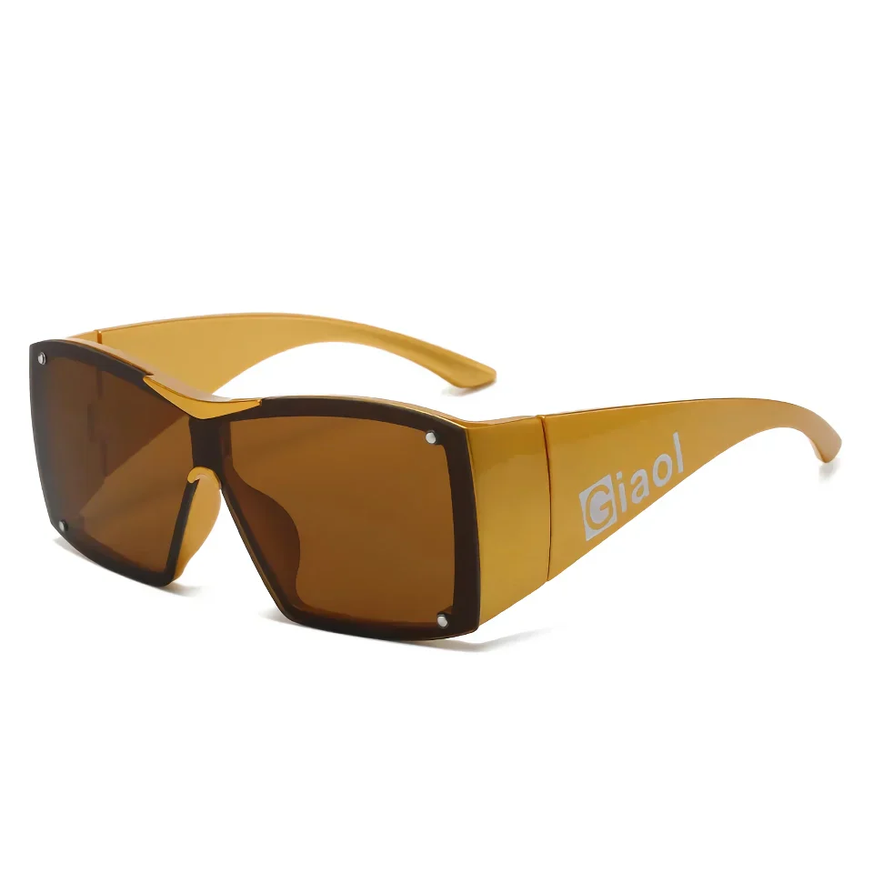 Oversized Square Sunglasses with UV400 Lenses - Image 4