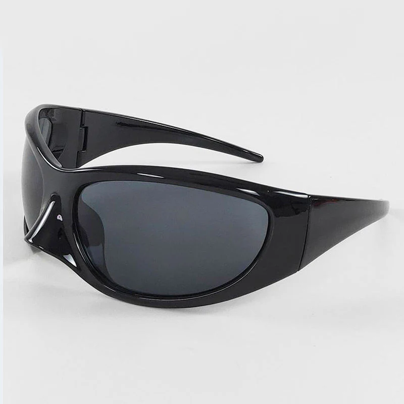 Oversized Vintage Luxury Punk Sunglasses - Image 4