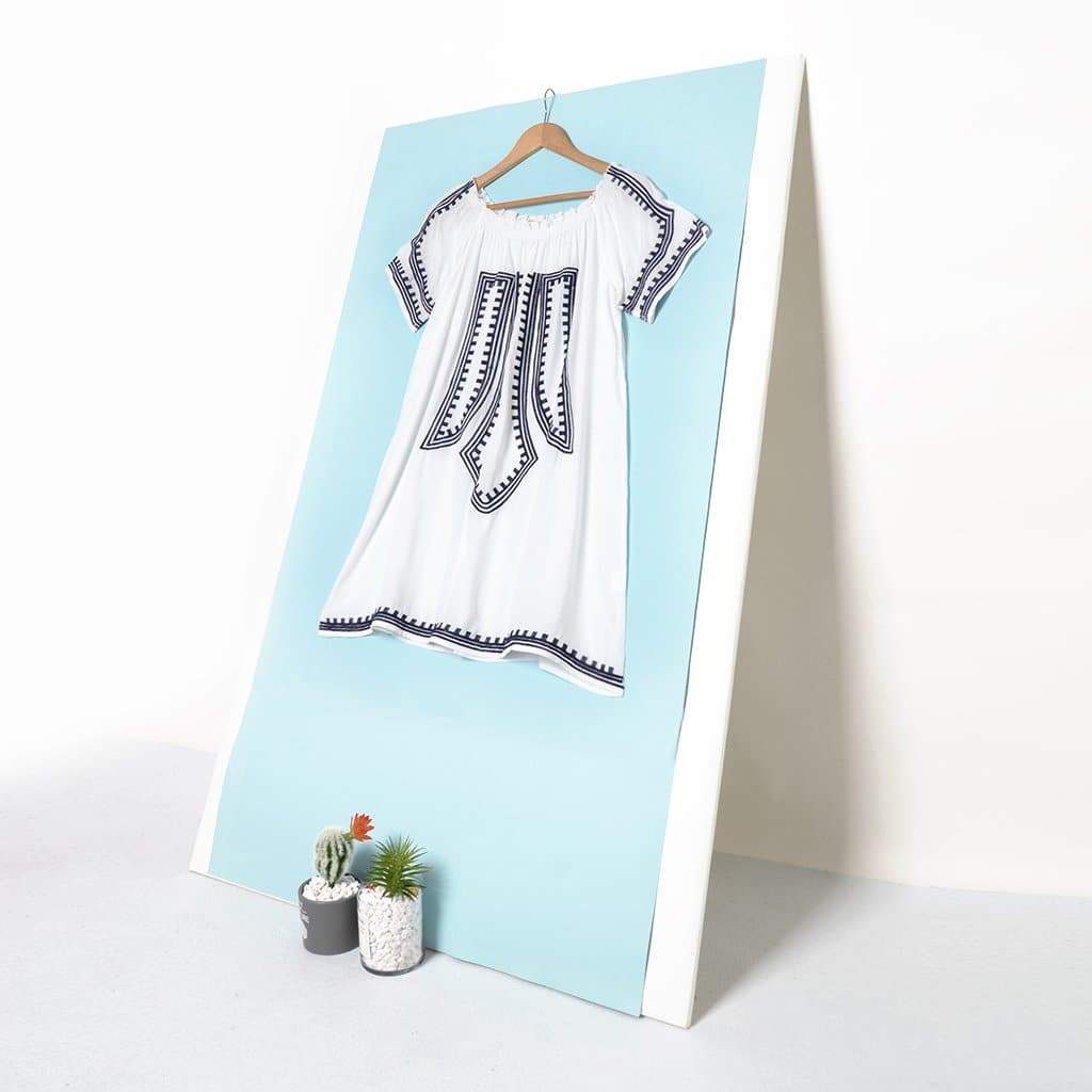 Printed Versatile Off Shoulder Smocked Dress - Image 5
