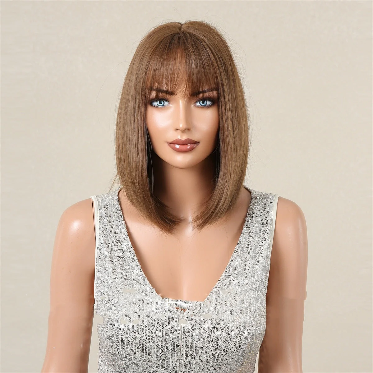 Qi Bangs Bobhaircut Wig - Image 4
