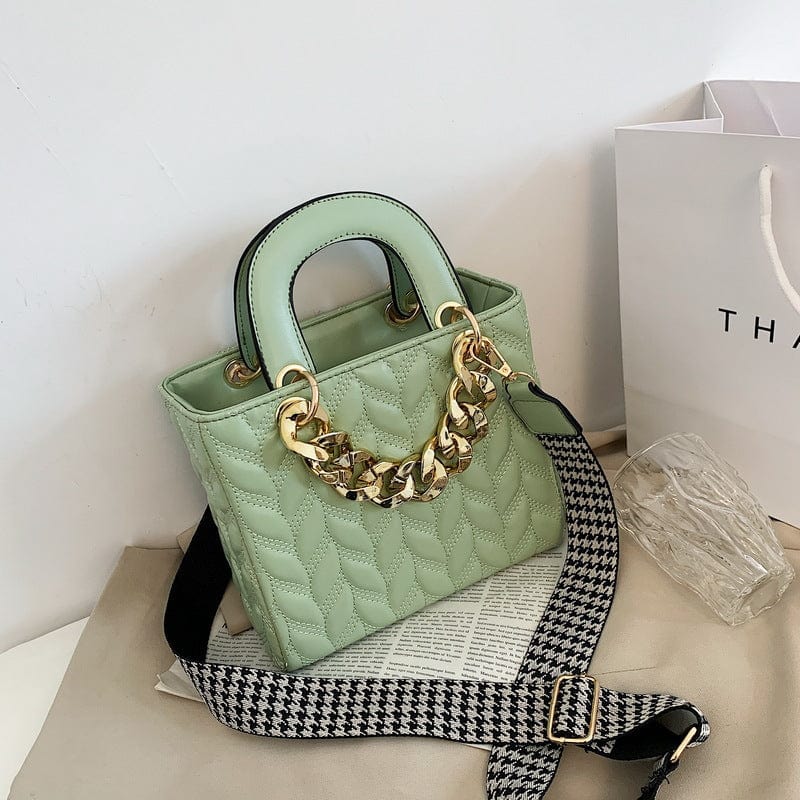 Quilted Handbag with Thick Gold Chains and Thick Straps - Image 10
