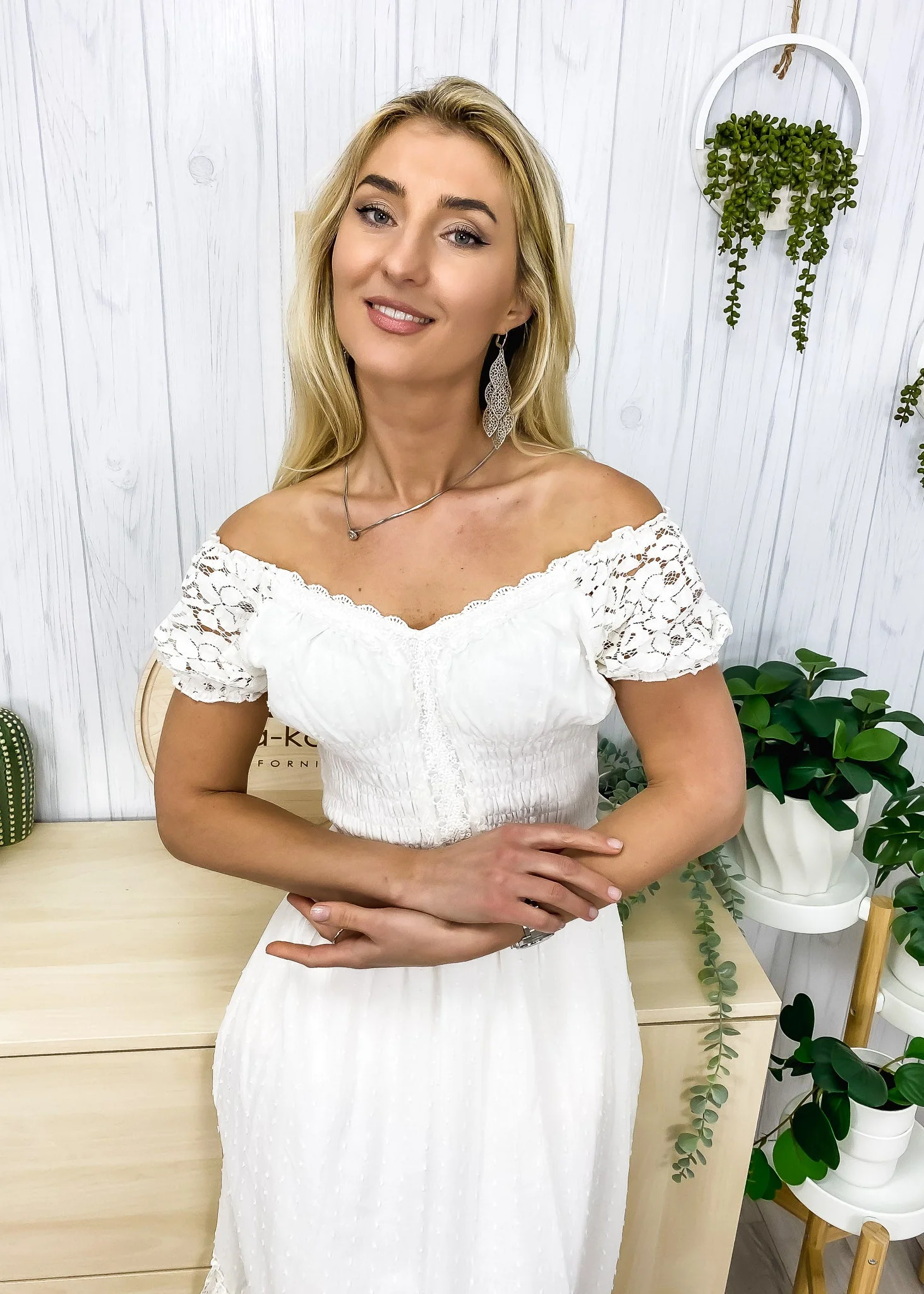 Renaissance Boho Lace Maxi Dress - Image 5