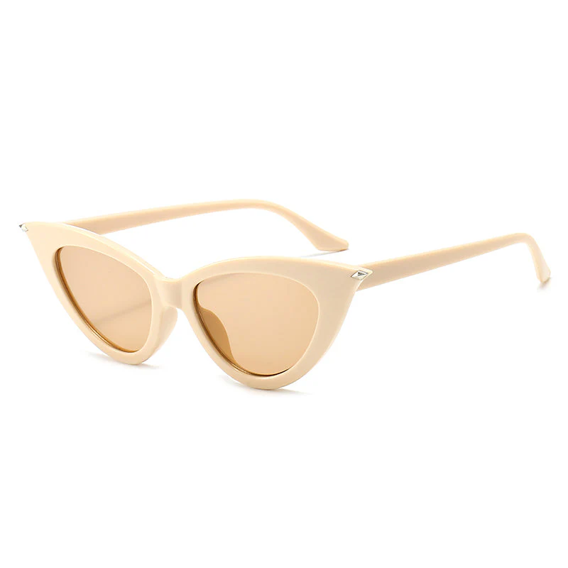 Retro Cat Eye Sunglasses for Women - Image 5