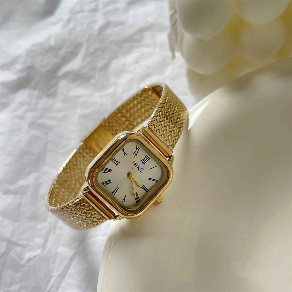 Retro Roman Steel Quartz Watch - Image 6