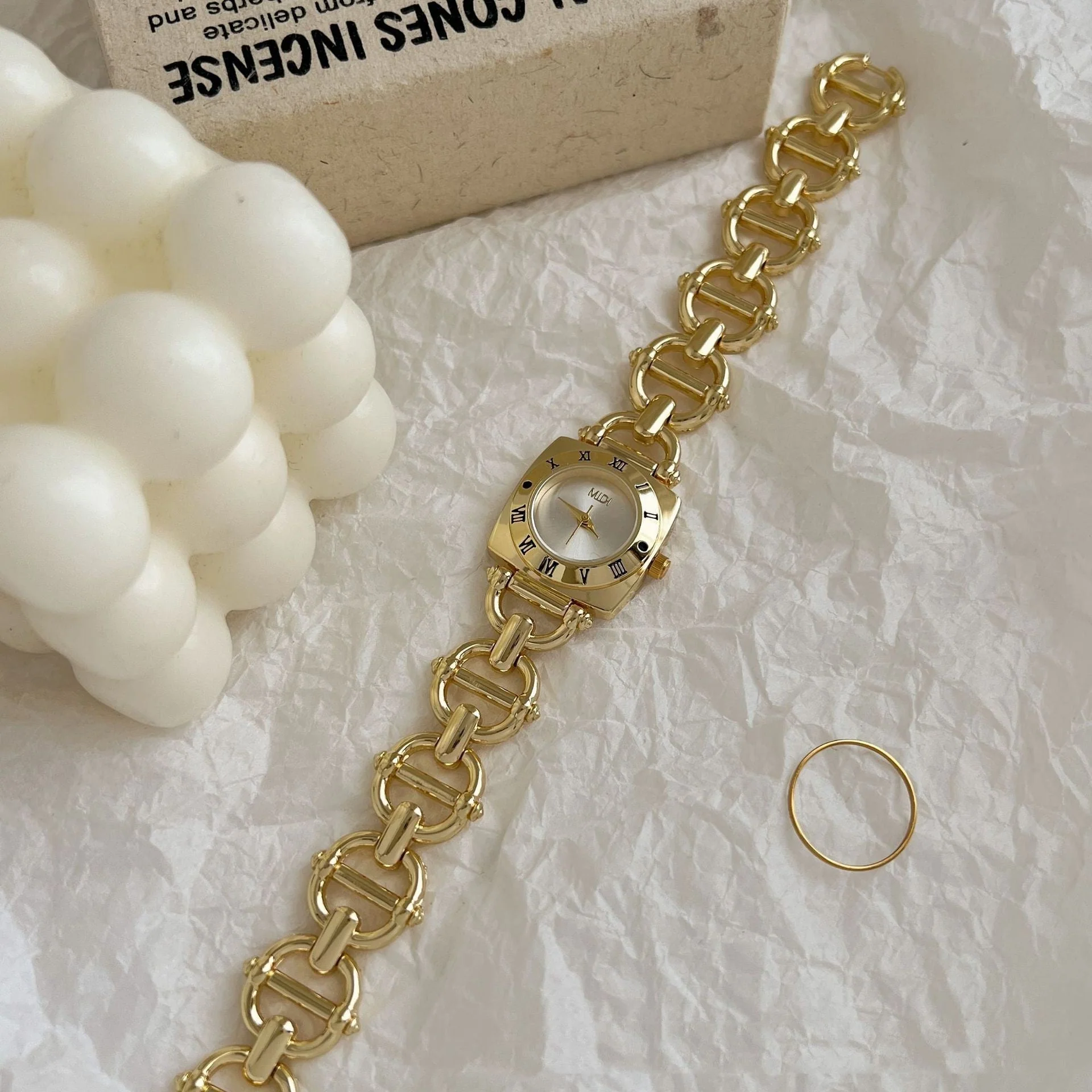 Retro Small Square Personality Chain Watch - Image 2