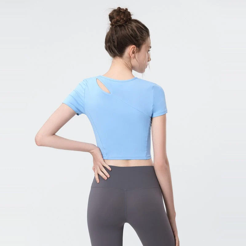 Shoulder Slit Cropped Active Top - Image 11
