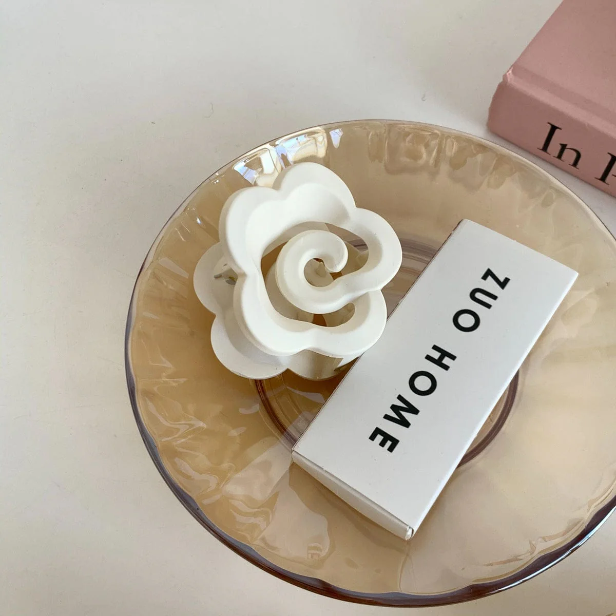 Simple Flower Hair Claw - Image 8