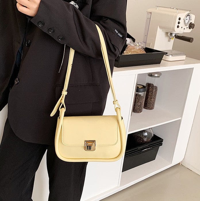 Simplistic Mono Color Shoulder Bag with Gold Clasp - Image 7
