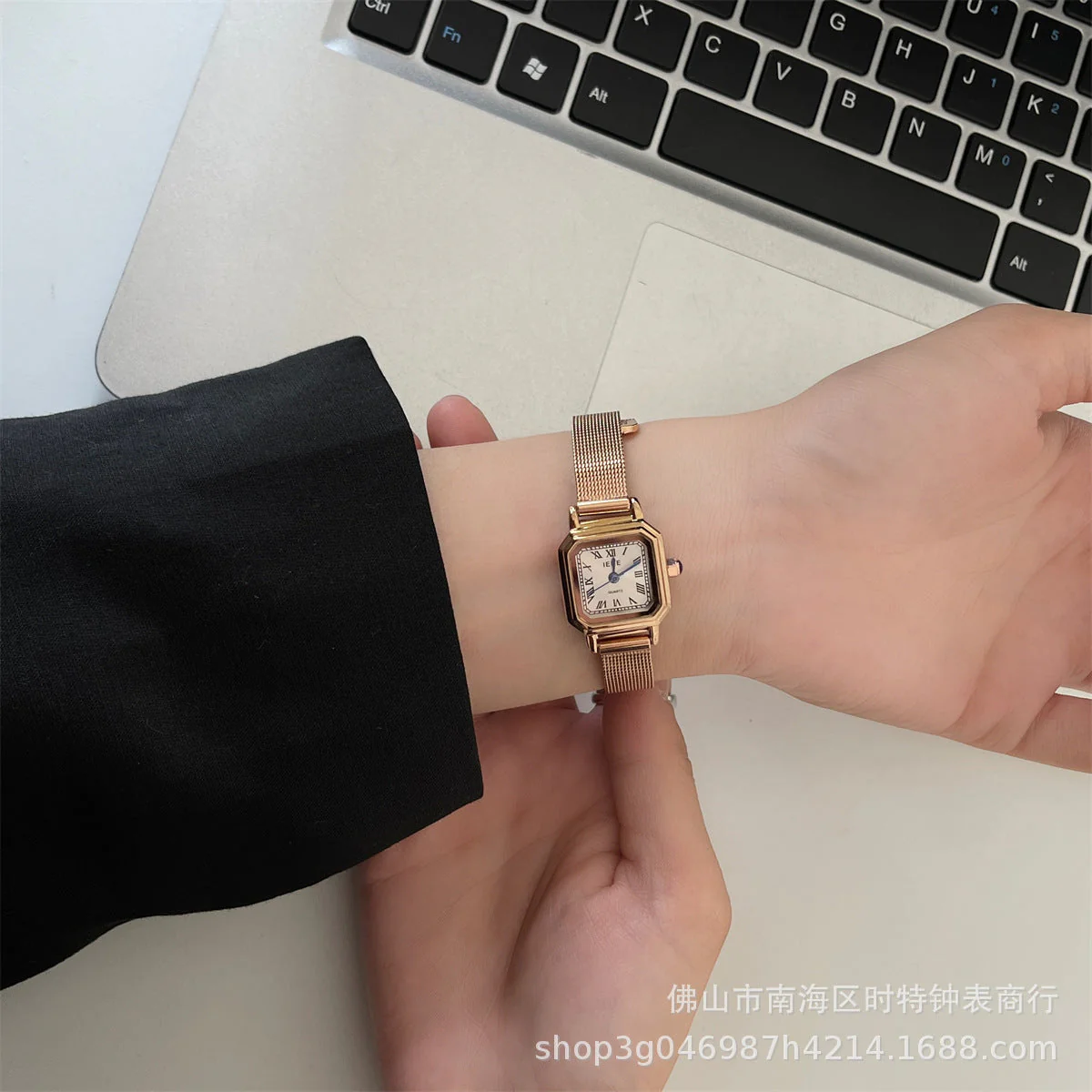 Small Square Retro Small Sugar Cube Steel Watch Women - Image 6
