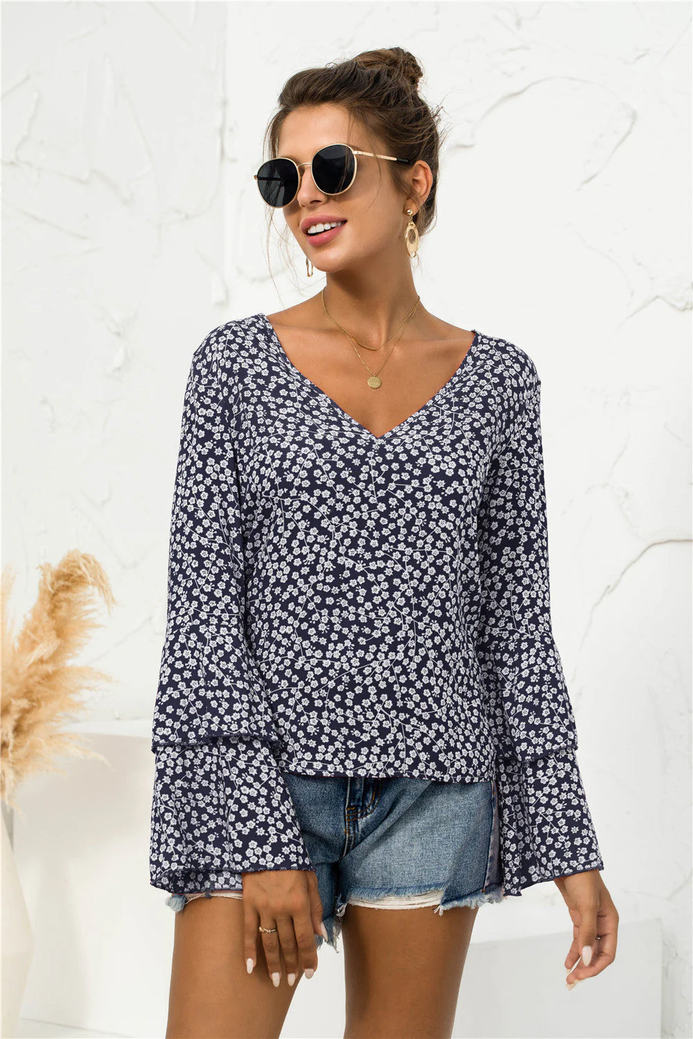 Soft Daisy V-Neck Bell Sleeve Blouse - Image 4