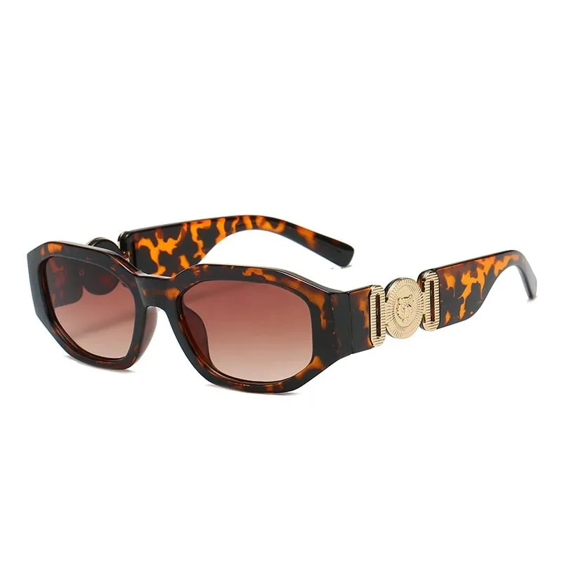 Stylish Vintage Rectangle Sunglasses - Image 6