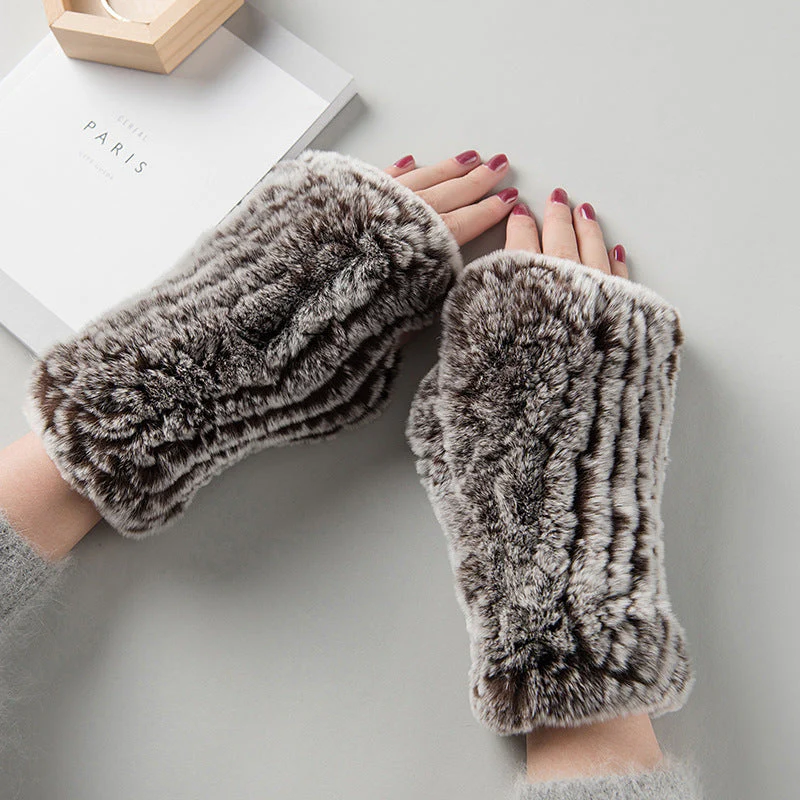 Sweet Warm And Thickened Rex Rabbit Fur Gloves - Image 2