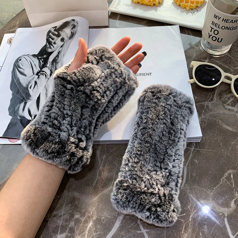 Sweet Warm And Thickened Rex Rabbit Fur Gloves - Image 22
