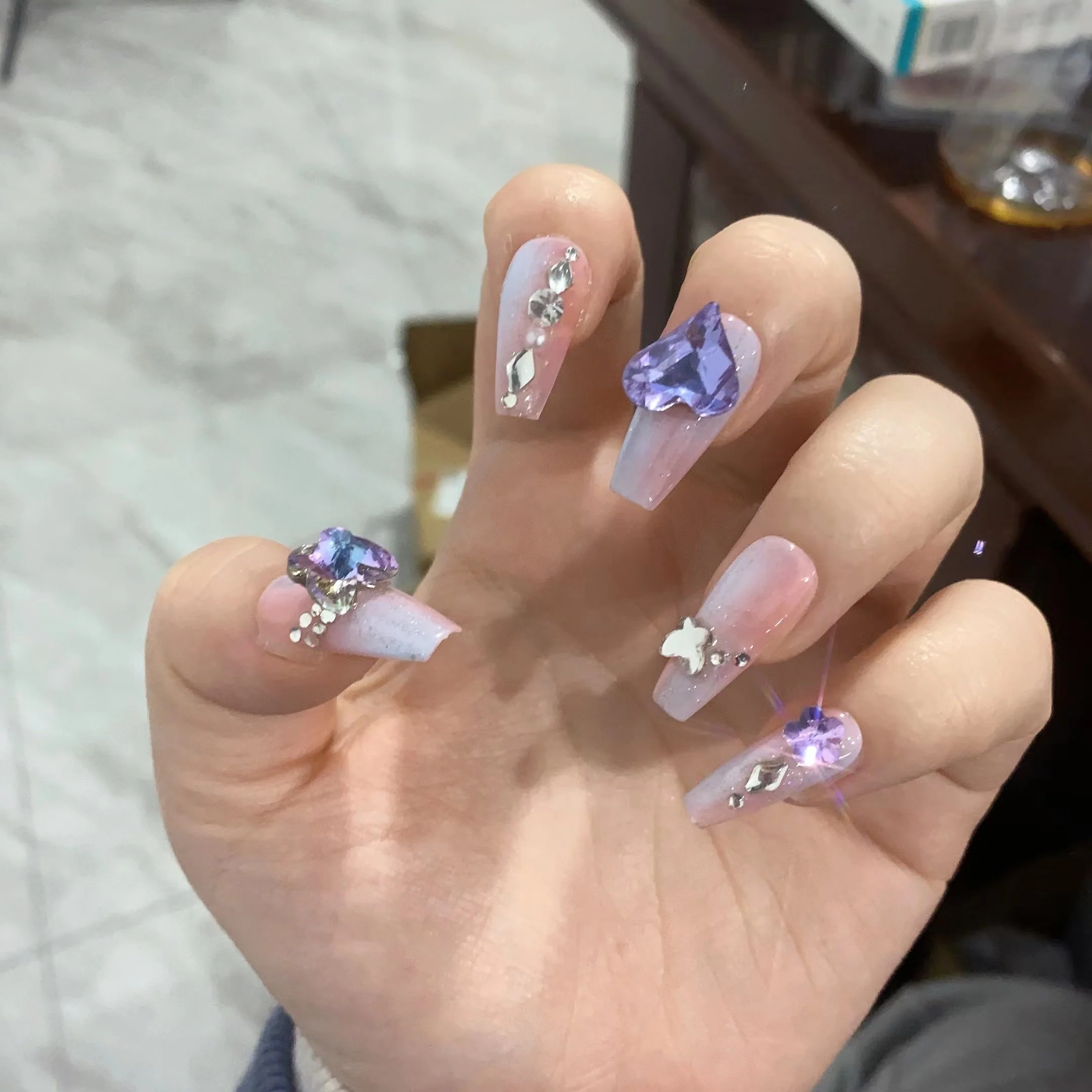 Take Butterfly Pigeon Egg False Nail Patch - Image 3