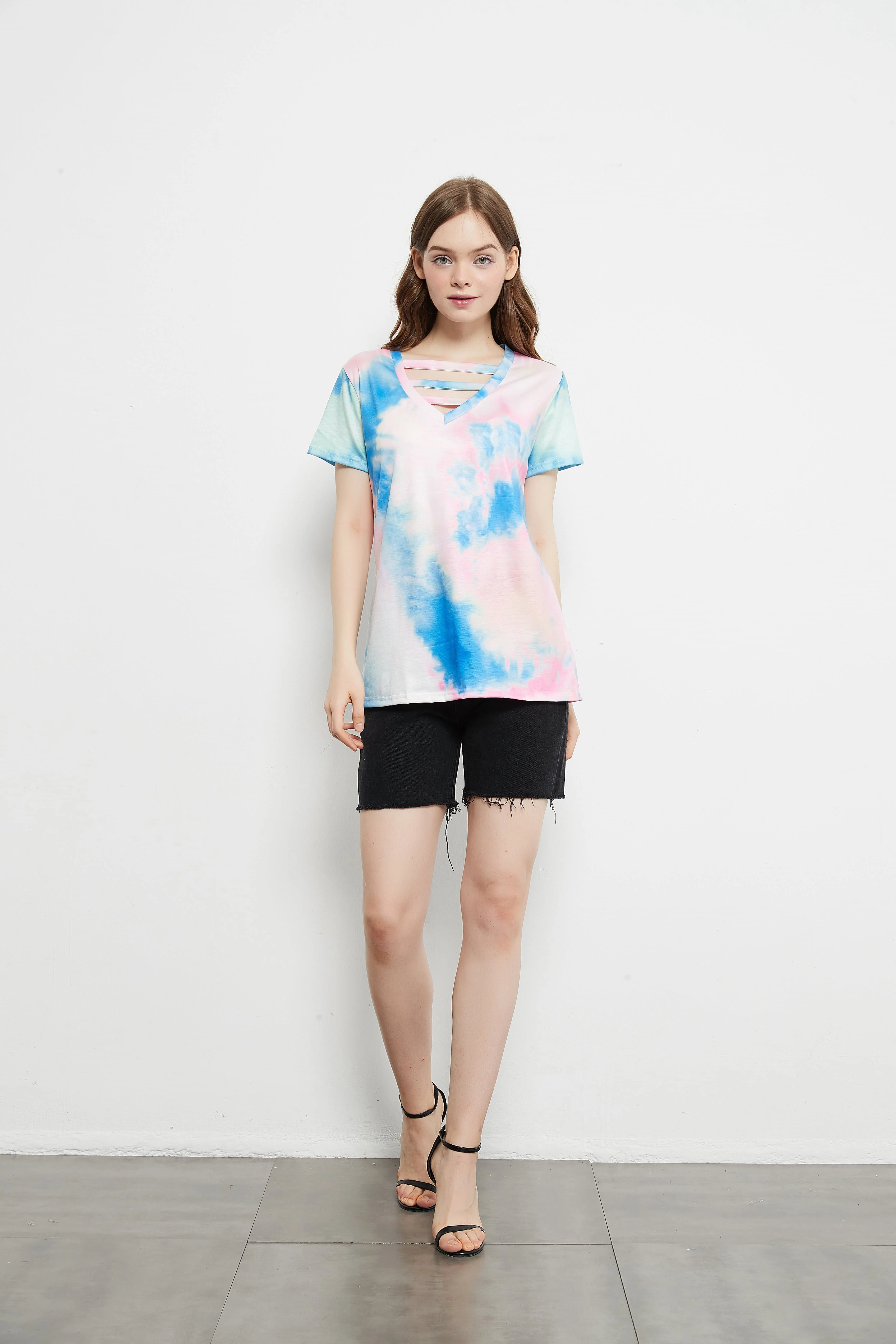 Tie-Dye V Neck Bar T-Shirt - Image 5